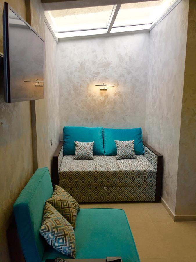Gaudi Stylish Hotel Odessa Exterior foto